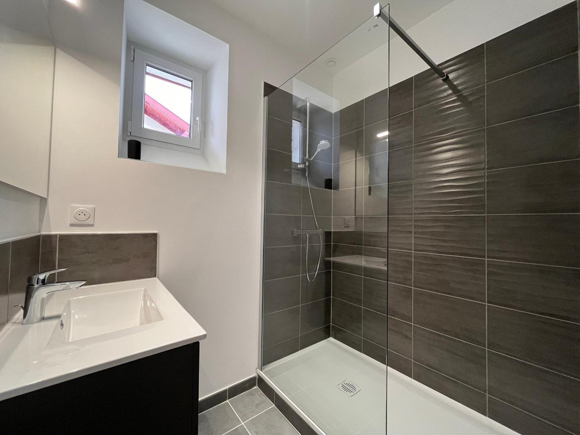 Appartement Lumineux 3 Pieces Pres Des Halles Et De La Plage, Wifi, Clim, Parkings Proches - Fr-1-239-910 圣让－德吕兹 外观 照片